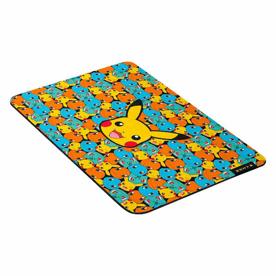 Mouse Pad Razer Gigantus V2 Medium Pokémon Edition