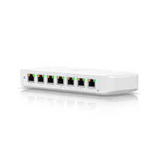 UniFi Switch Ultra Administrable 8 puertos GbE / (1) puerto POE++ IN y (7) puertos POE+/ Wattaje depende de fuente o POE IN hasta 42W
